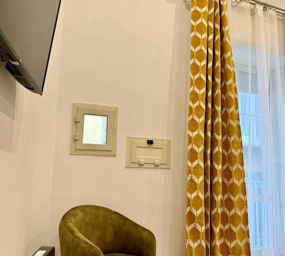 Art Suite San Liborio Naples 0*,  Italy